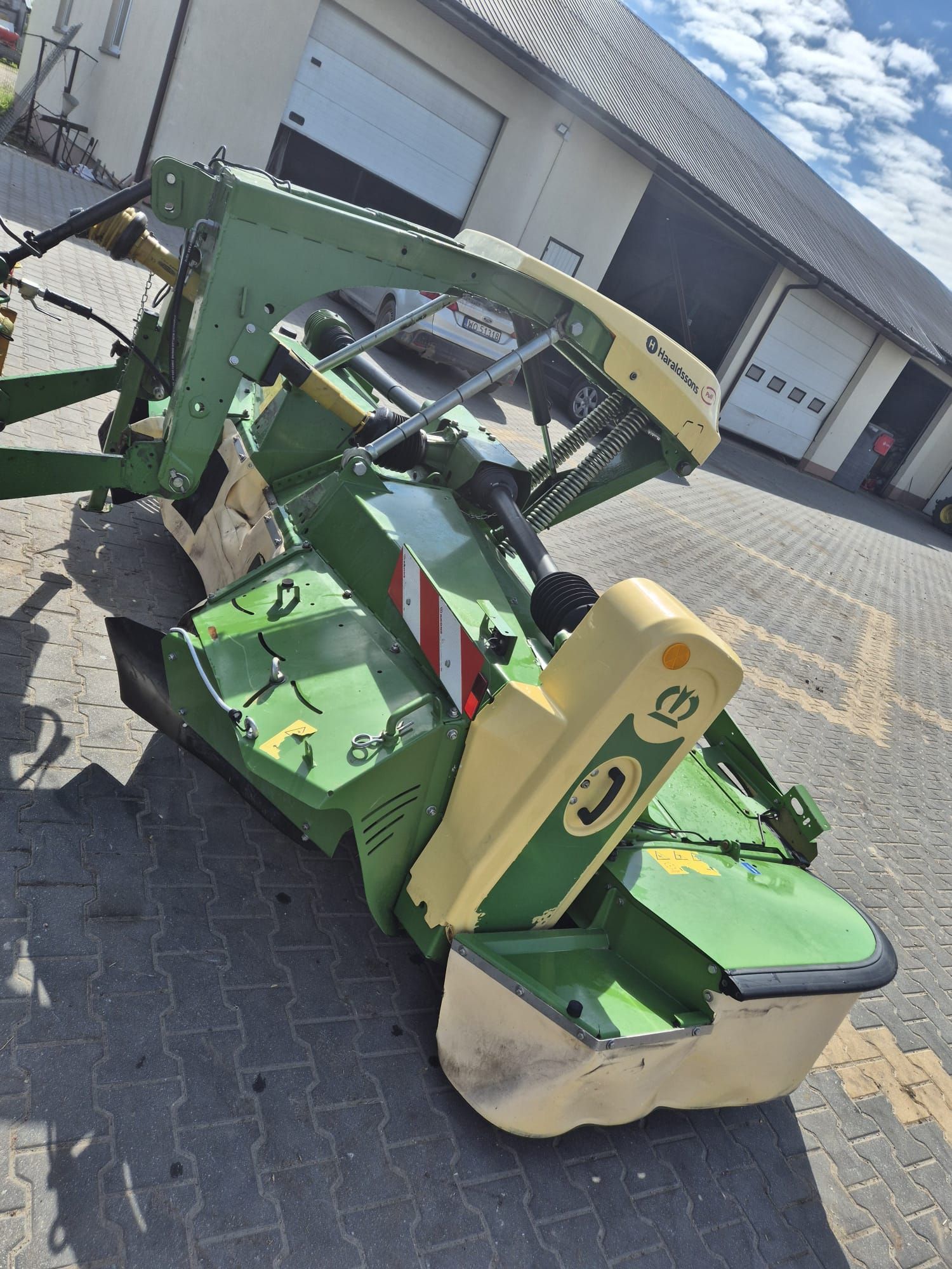 Krone EASY CUT F360 CV photo 4