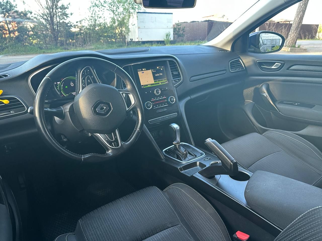 Renault Megane photo 7