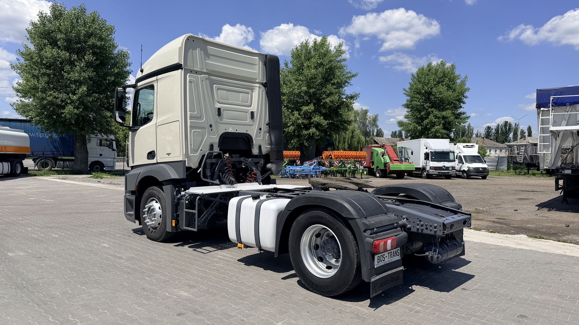 Mercedes-Benz   ACTROS photo 4