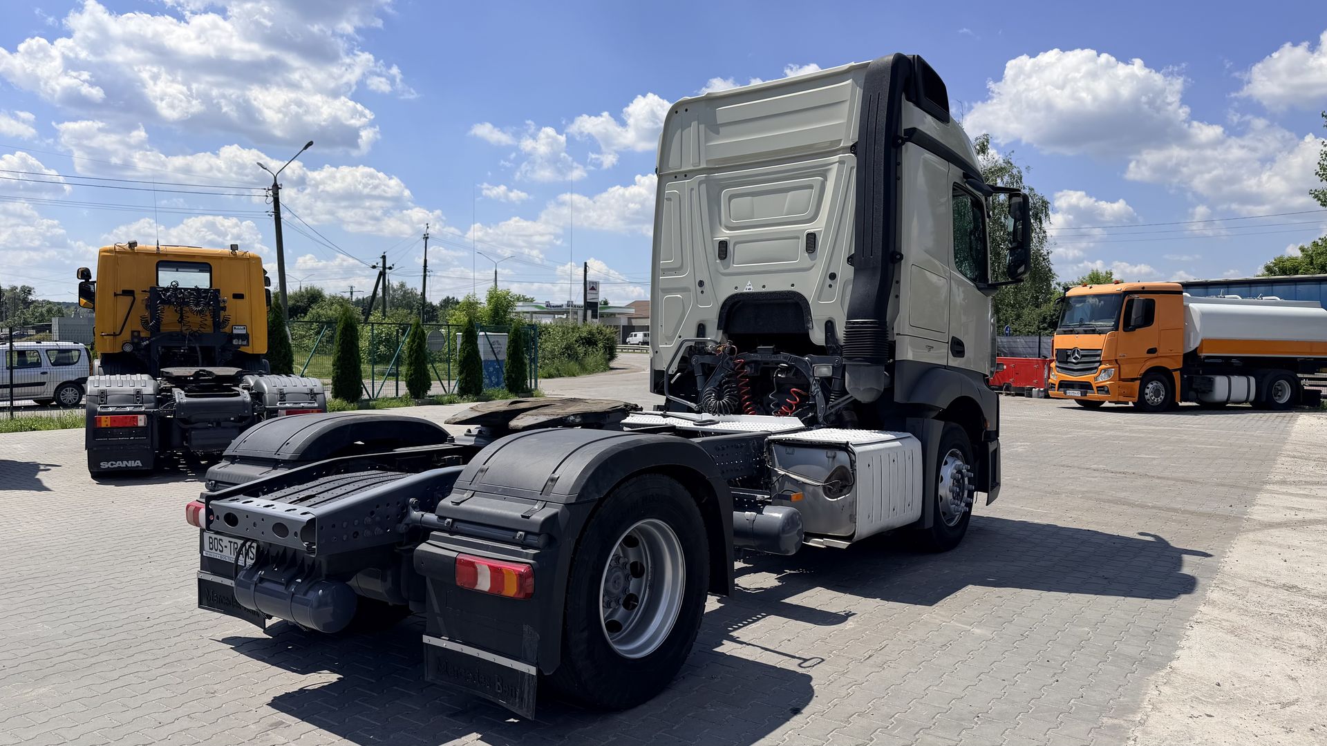 Mercedes-Benz   ACTROS photo 3