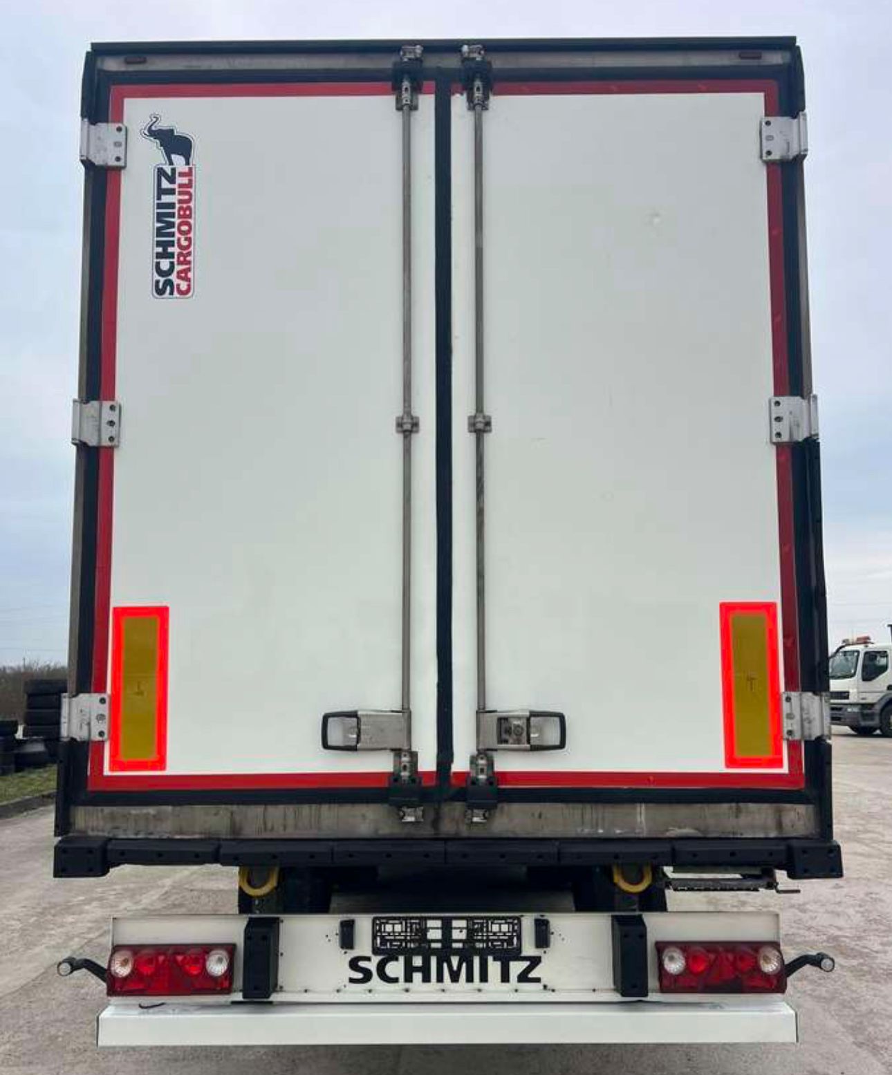 Schmitz  Cargobull photo 6