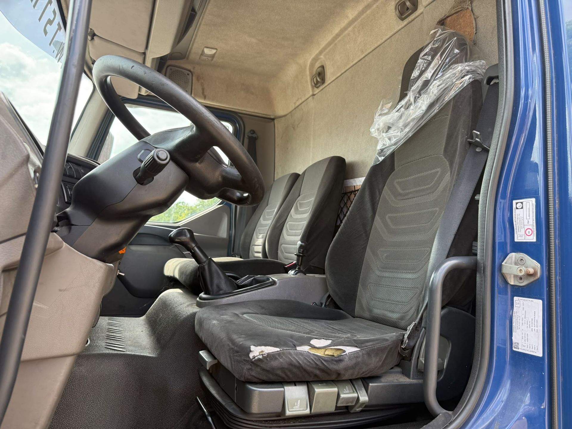 DAF LF photo 9
