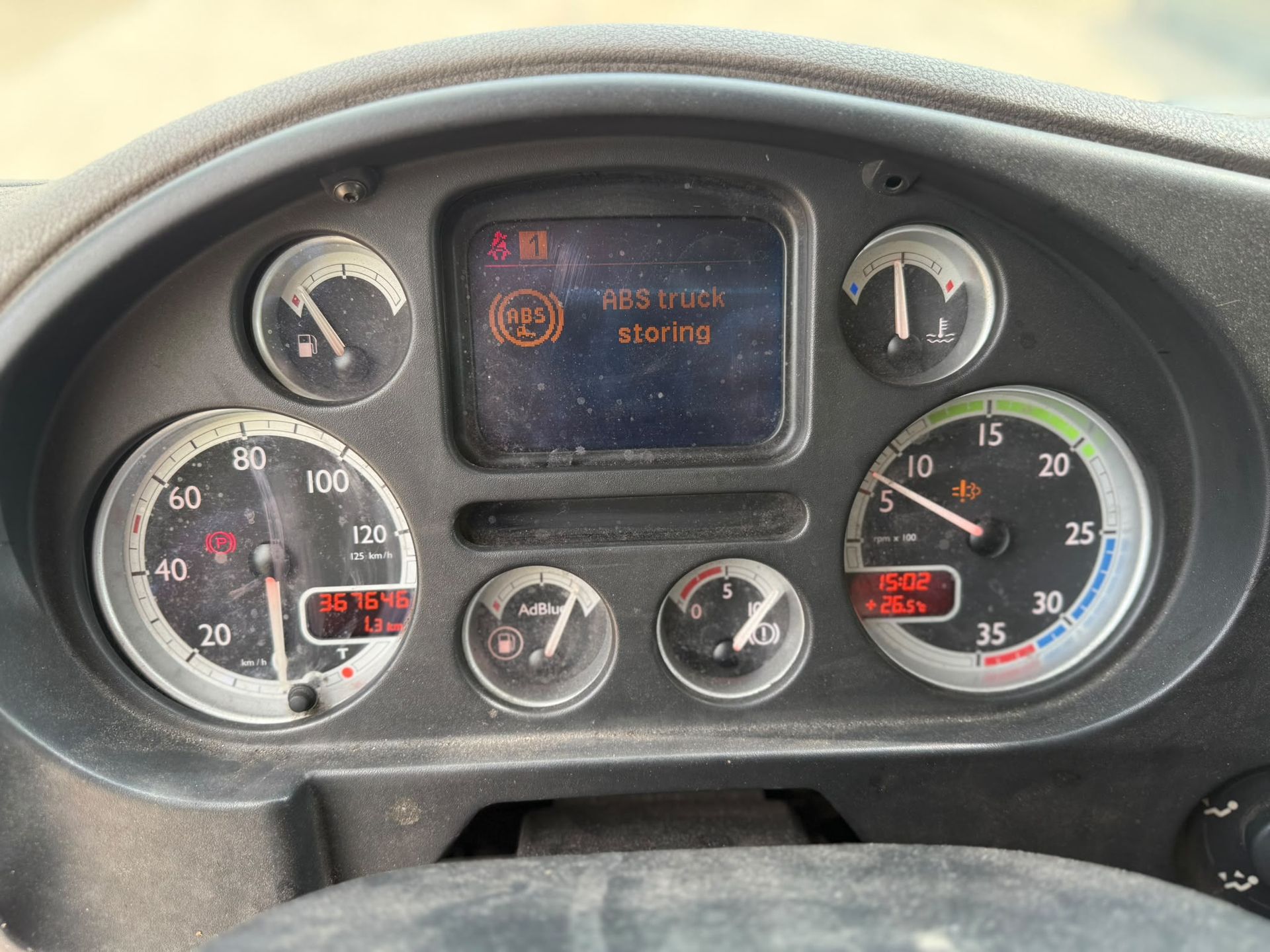 DAF LF photo 8