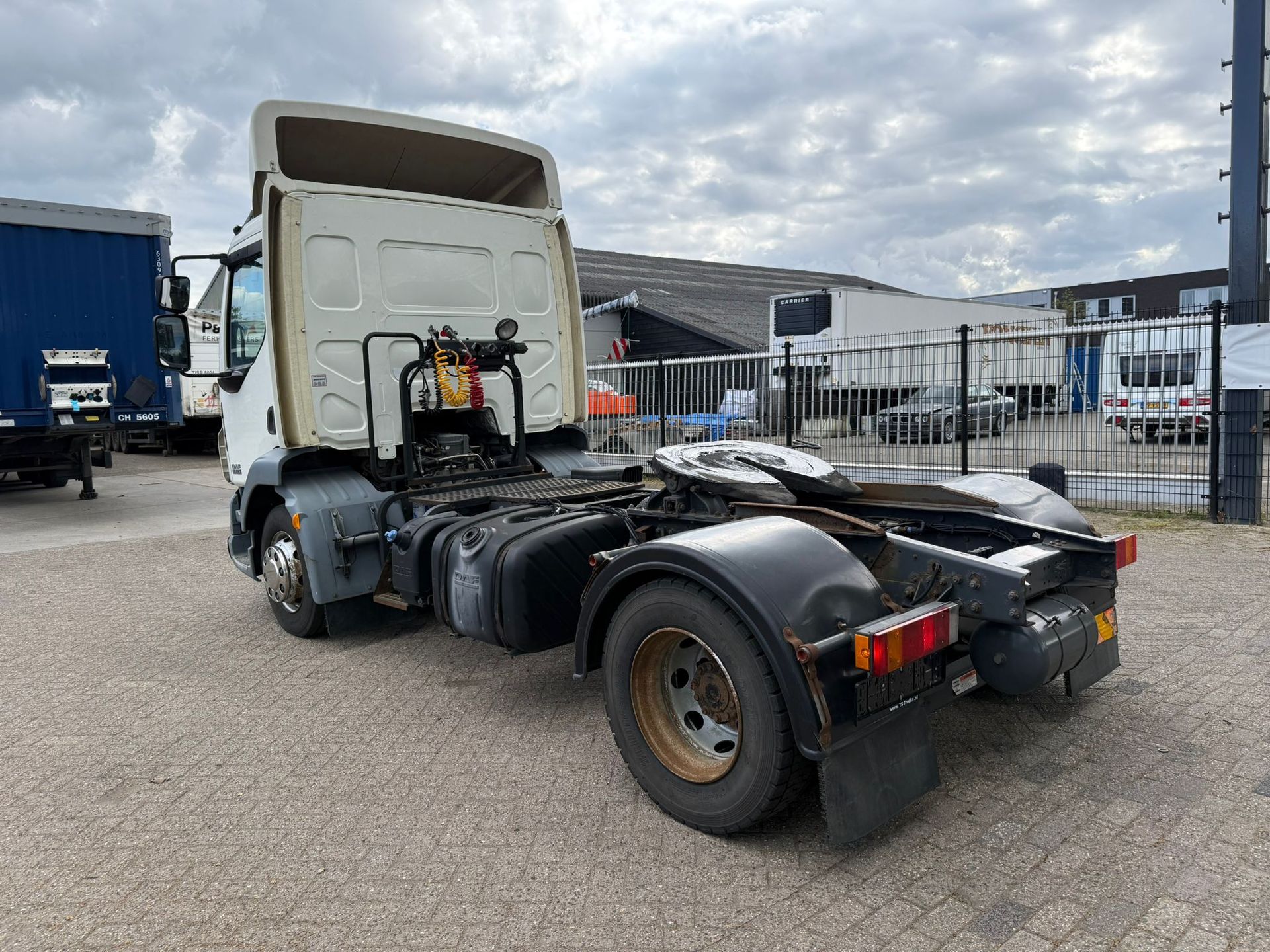 DAF LF photo 5