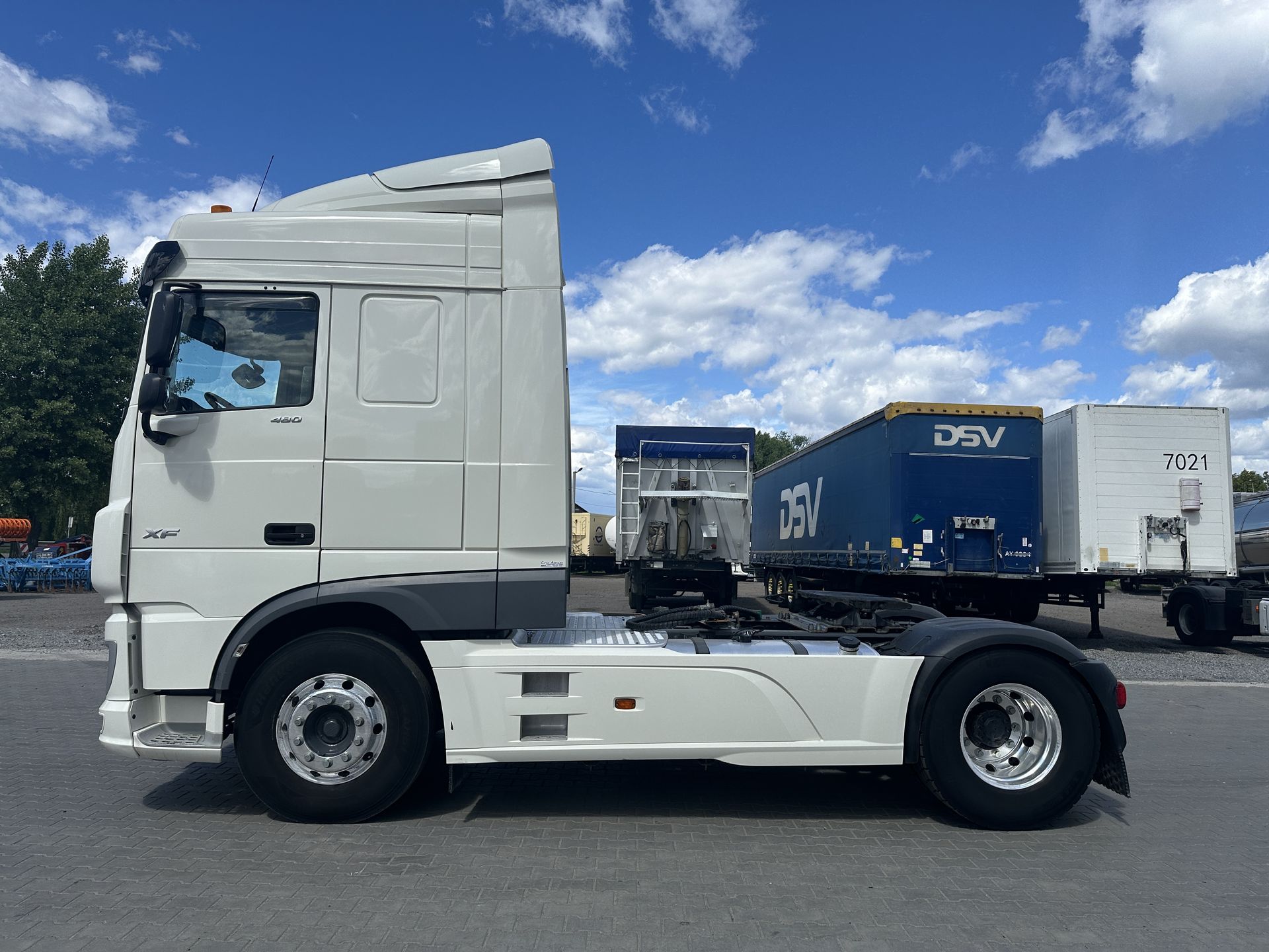 DAF XF photo 2