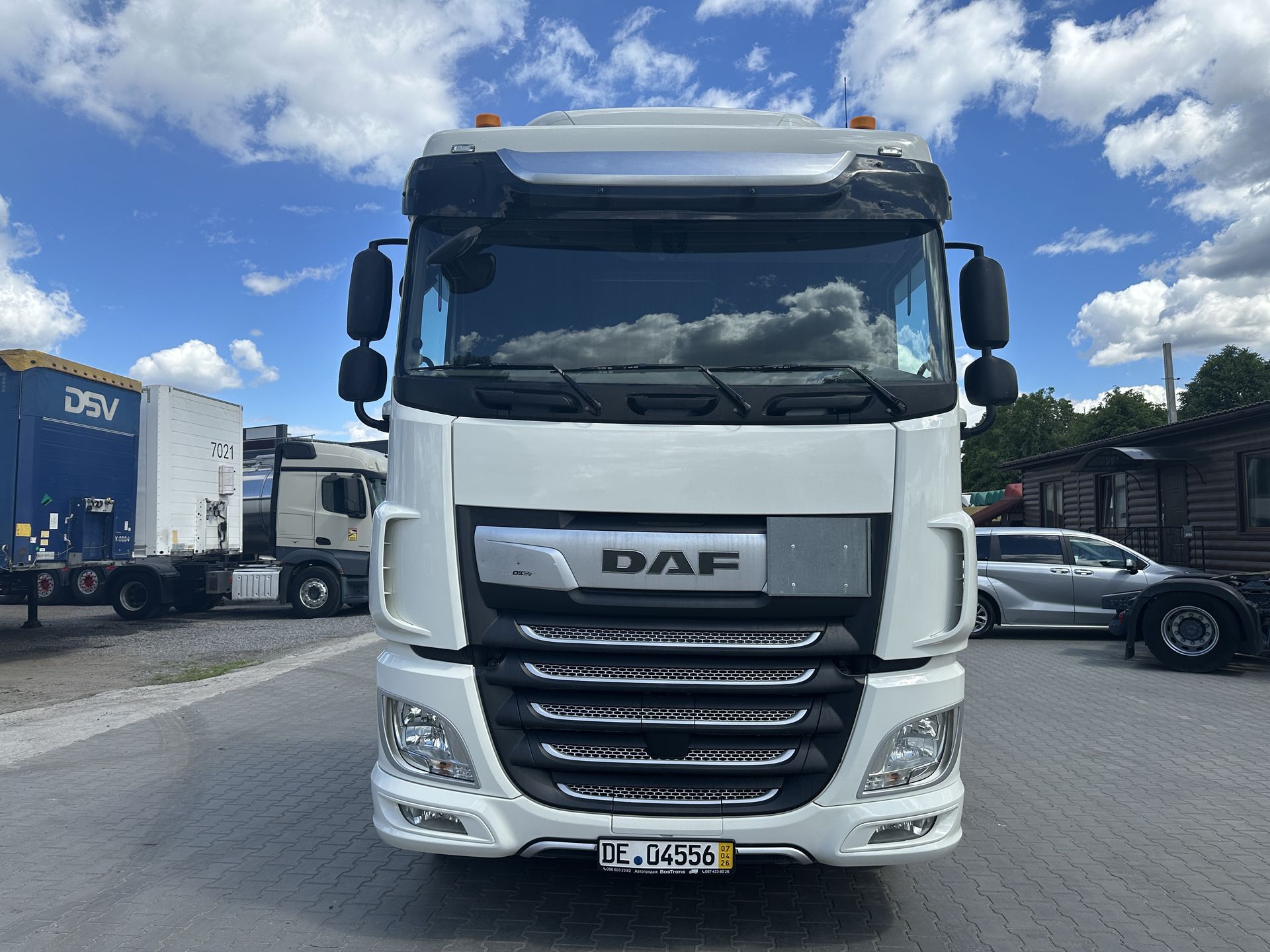 DAF XF photo 8