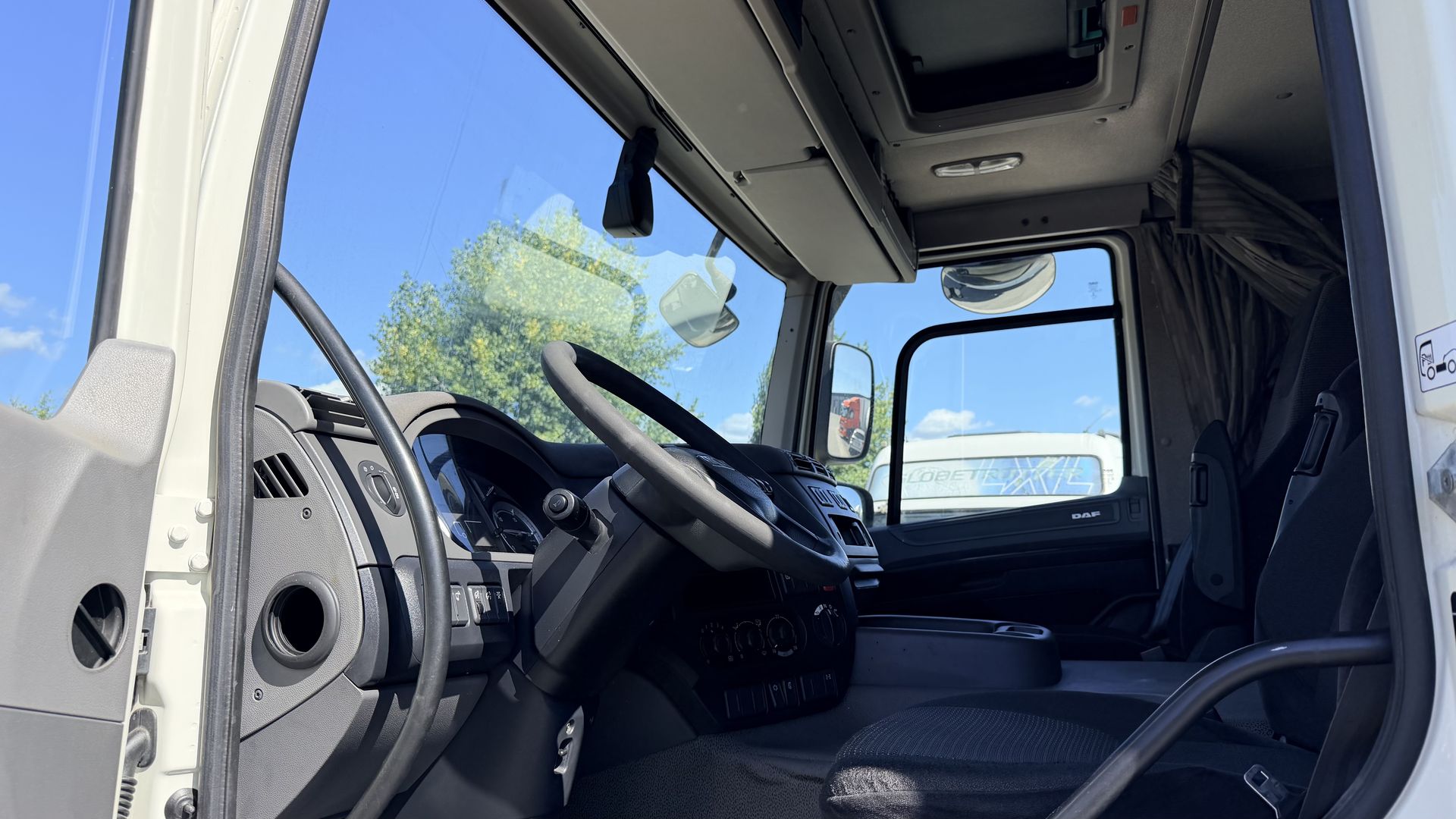 DAF CF 460 FT photo 7