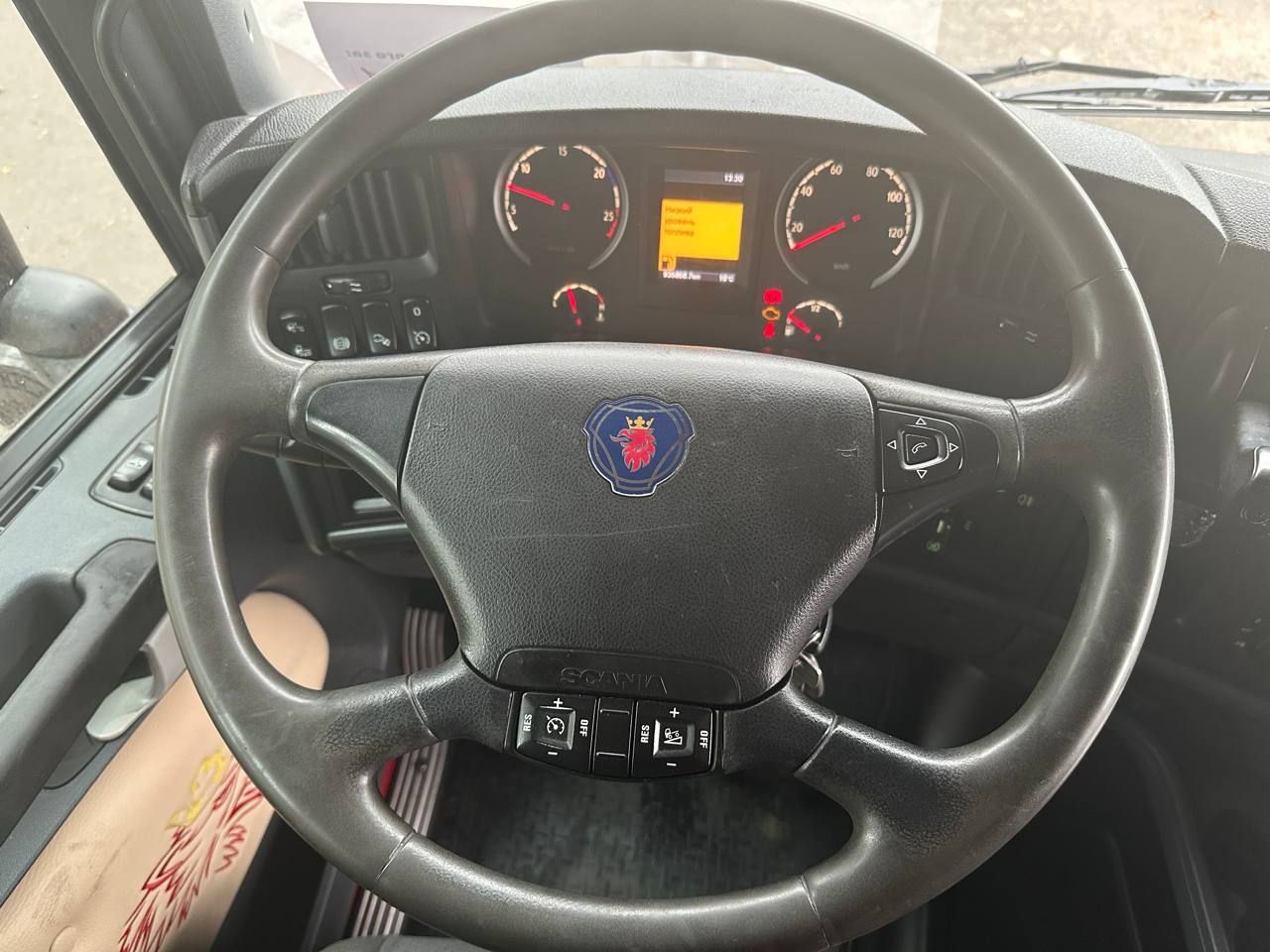 Scania R440 photo 9